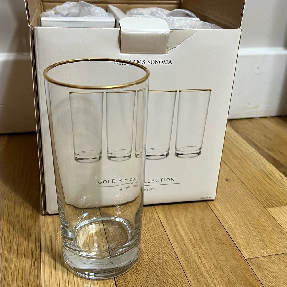 NEW Williams Sonoma Clear Highball Glasses with 24k Gold Rim detail, Set of 4